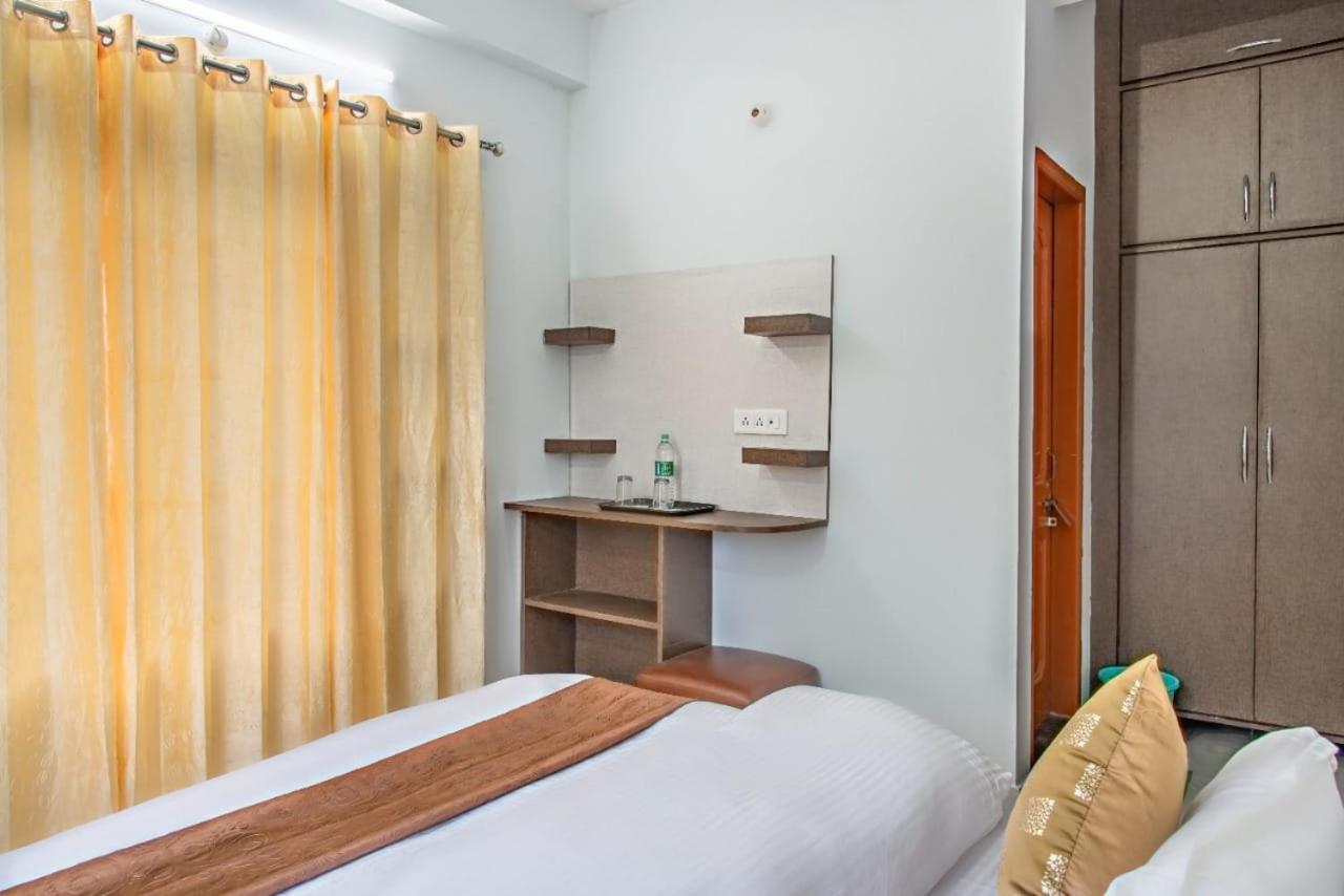 Mystic Kasauli I Pvt Balcony I Peacefull Area I Serviced Apt I By Exotic Stays エクステリア 写真