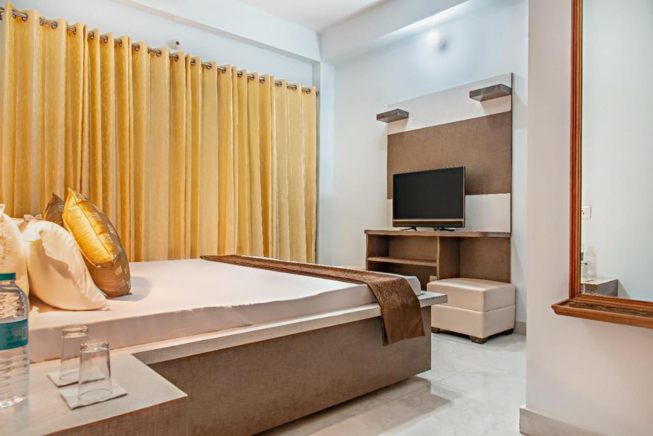 Mystic Kasauli I Pvt Balcony I Peacefull Area I Serviced Apt I By Exotic Stays エクステリア 写真