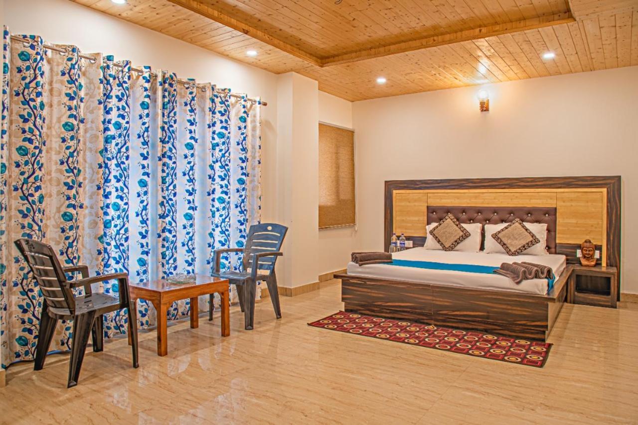 Mystic Kasauli I Pvt Balcony I Peacefull Area I Serviced Apt I By Exotic Stays エクステリア 写真